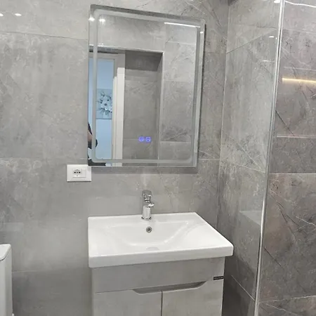 Διαμέρισμα Sweet Centrally Located Τίρανα