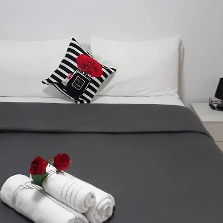 Sweet Centrally Located * Tirana