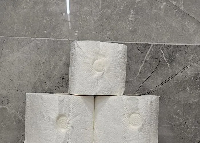 Sweet Centrally Located Apartamento Tirana